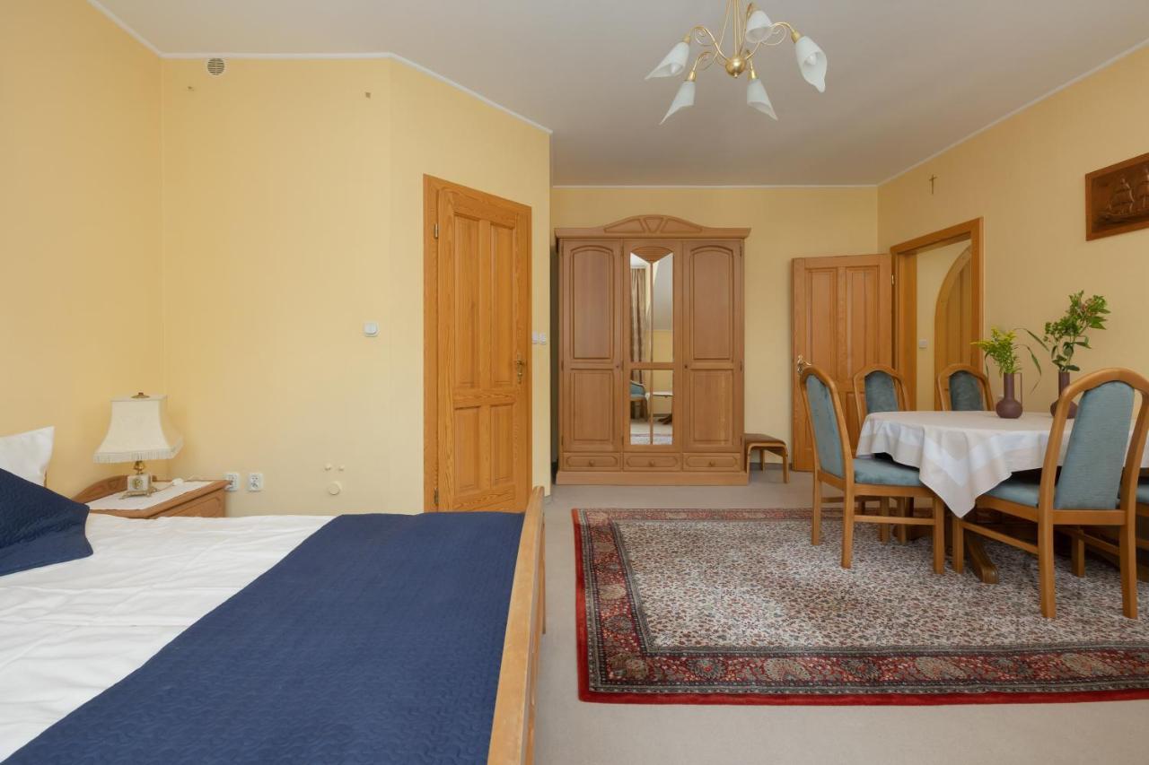 Pod Lwem Daire Pobierowo Dış mekan fotoğraf